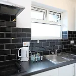 Cosy Studio Flat In City Centre